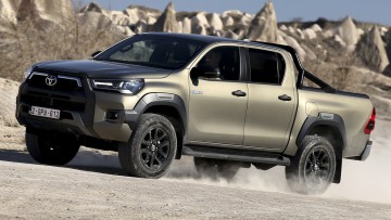 Toyota Hilux Hybrid 48V