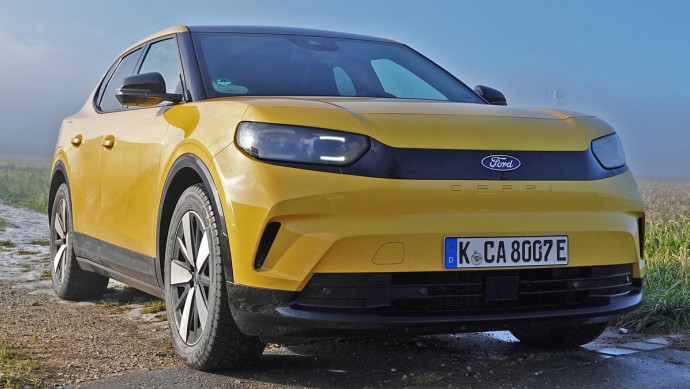 Ford Capri Test (2025) Ford Capri Test (2025)