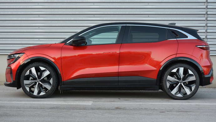 Renault Mègane E-Tech Electric Fahrbericht (2022) Renault Mègane E-Tech Electric Fahrbericht (2022)